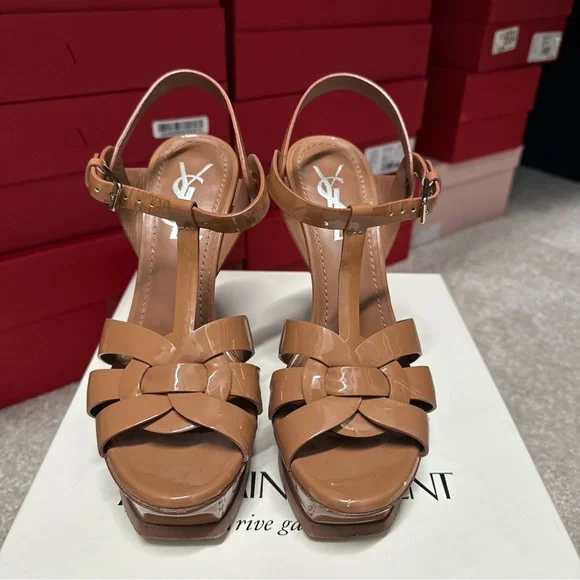 YSL Yves Saint Laurent Tribute Patent T-Strap Platform Sandal Size 35.5 (EU) - Picture 3 of 16